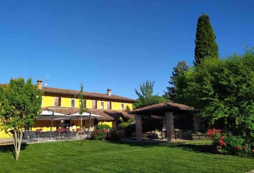 ホテル La Bossolasca Albergo Ristorante