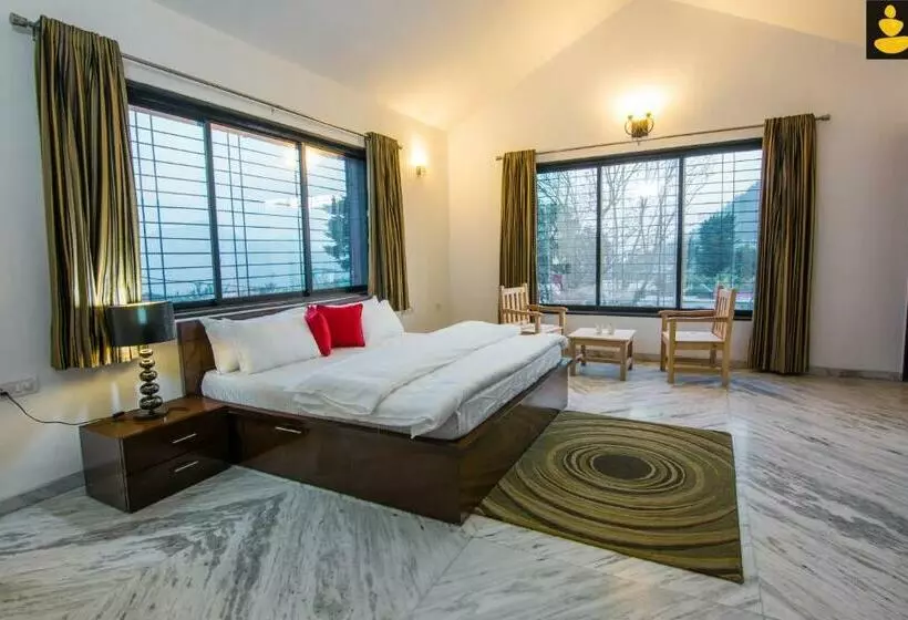 Hotelli Livingstone 4 Bhk Villa Bhimtal