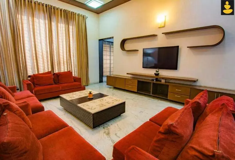 Hotelli Livingstone 4 Bhk Villa Bhimtal