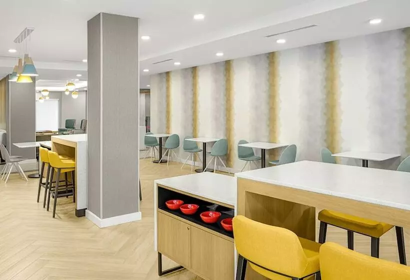 Hotelli Towneplace Suites By Marriott Ironton