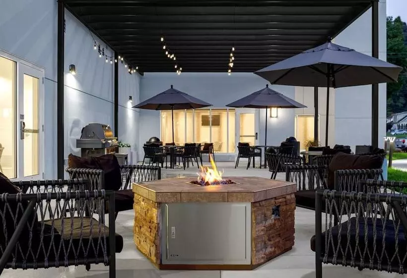 Hotelli Towneplace Suites By Marriott Ironton