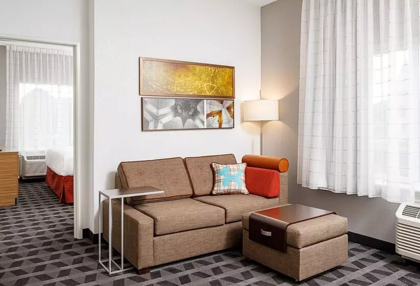 Hotelli Towneplace Suites By Marriott Ironton