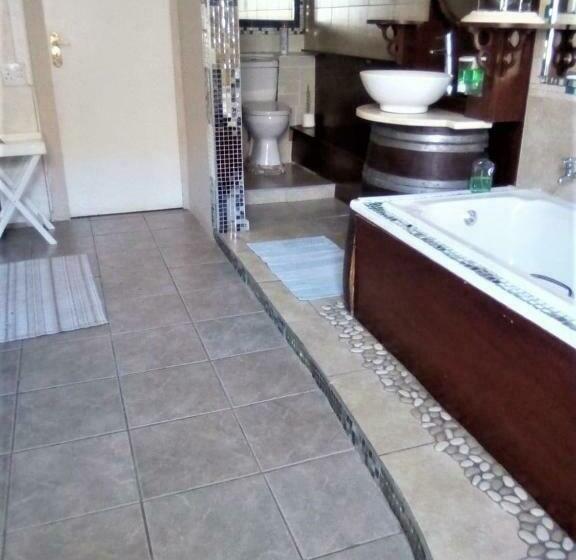 Majatalo Bergsig Bread & Barrel