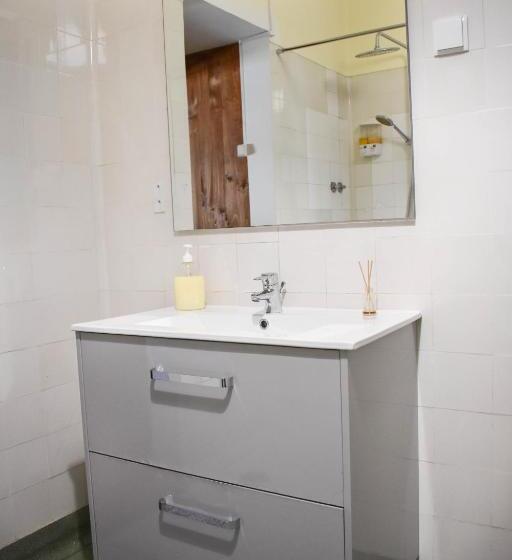 ベッドアンドブレックファースト Batalhoz House