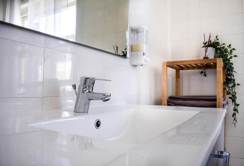 ベッドアンドブレックファースト Batalhoz House