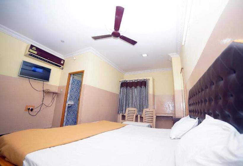 호텔 Aswini Grand Lodge