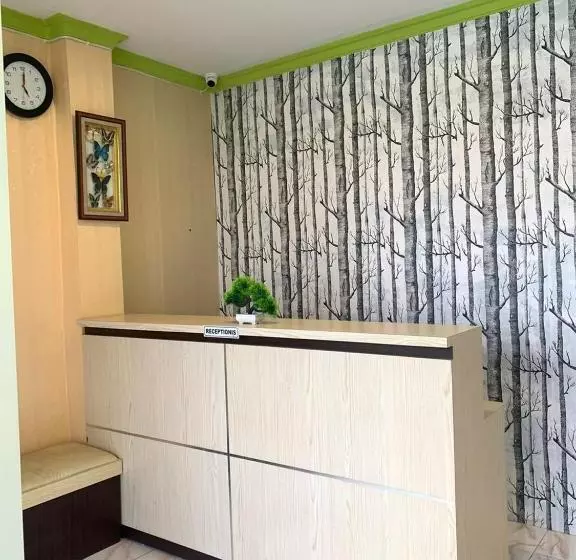 ホテル Guest House Idm Inn Palu Redpartner