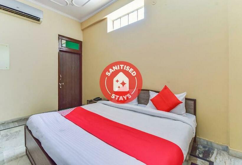 בית מלון כפרי Oyo 79437  S R