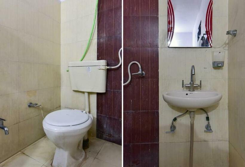 בית מלון כפרי Oyo 79437  S R