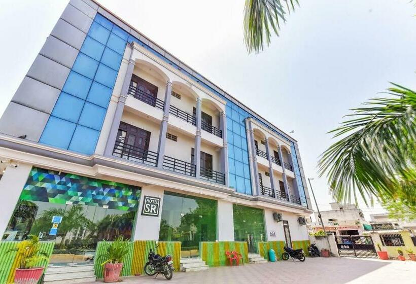 בית מלון כפרי Oyo 79437  S R