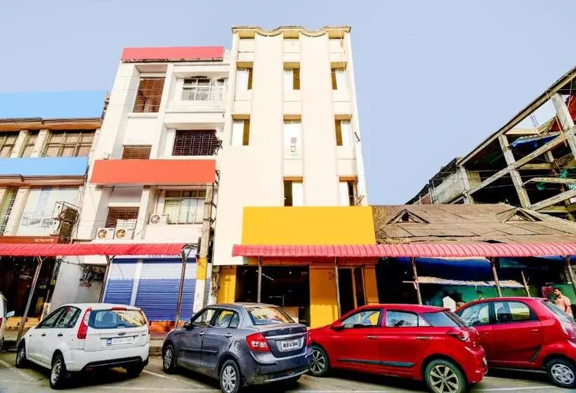 هتل Spot On 80135 Gopala Residency