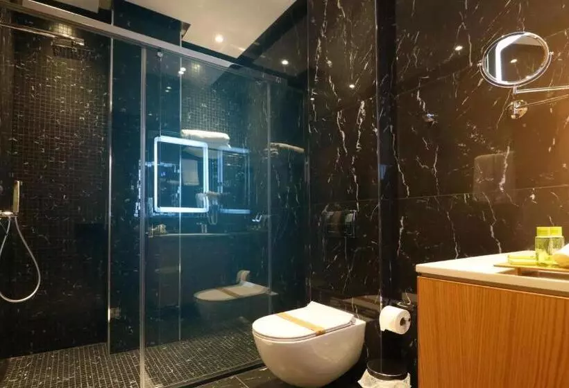 Nirvana Resort & Spa