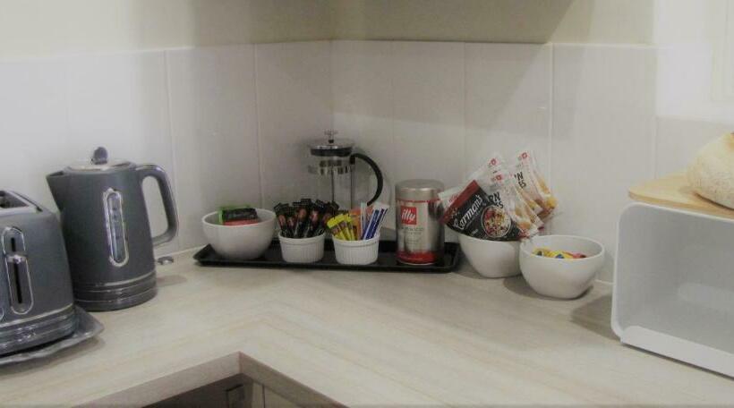 Bed and Breakfast 1839 Cottages