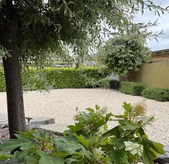 ベッドアンドブレックファースト 1839 Cottages