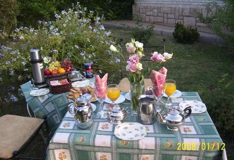 ベッドアンドブレックファースト Posada Doña Emilia Amarfil