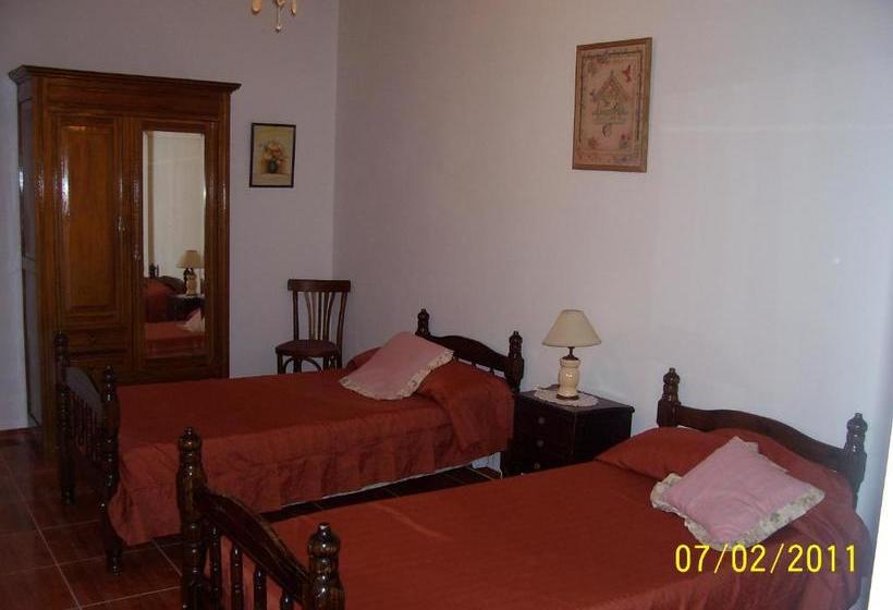 مبيت وإفطار Posada Doña Emilia Amarfil