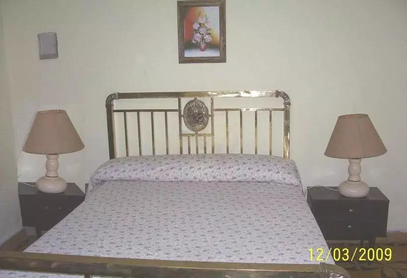 ベッドアンドブレックファースト Posada Doña Emilia Amarfil