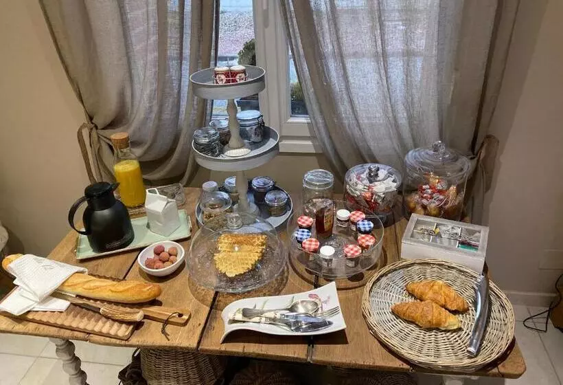 ベッドアンドブレックファースト La Suite Du 12