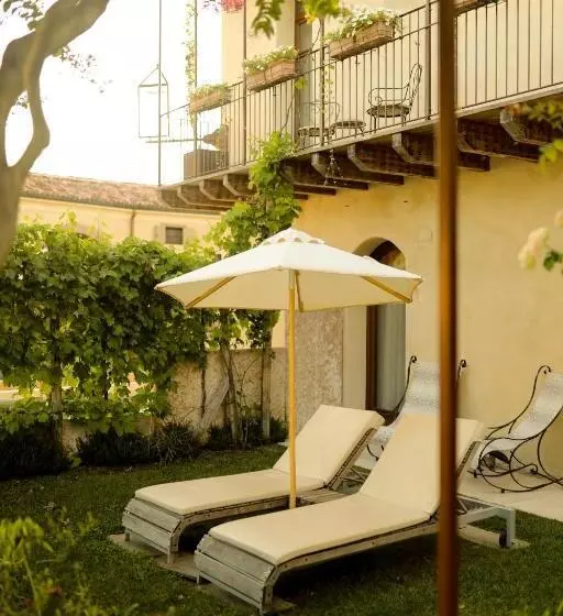 ホテル Corte Regia Relais & Spa