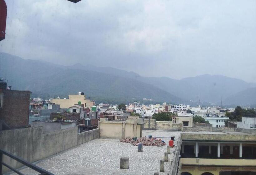 Hotel The Vilana A Unit Of Jg Developers Rishikesh