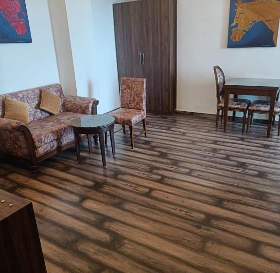 Hotel The Vilana A Unit Of Jg Developers Rishikesh