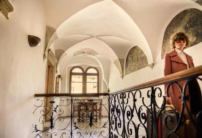 Hotelli Weisses Rössl