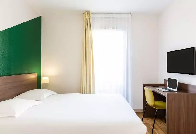 Aparthotel Adagio Access Carrières Sous Poissy