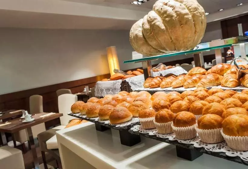 Barcelona Hotel Colonial