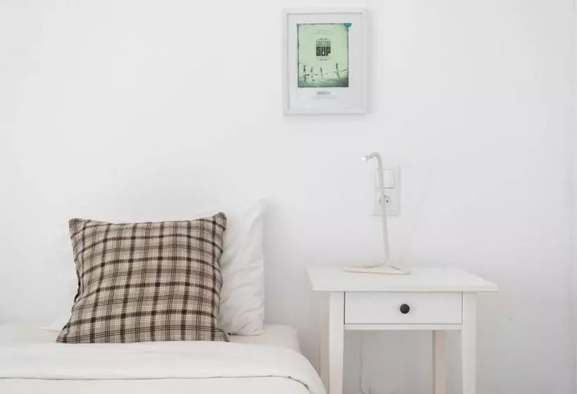 هتل Blue Buddha Beach House