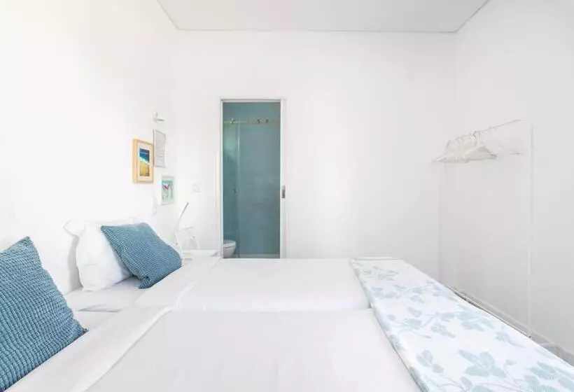 هتل Blue Buddha Beach House