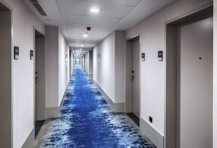 酒店 Courtyard By Marriott Prague Airport