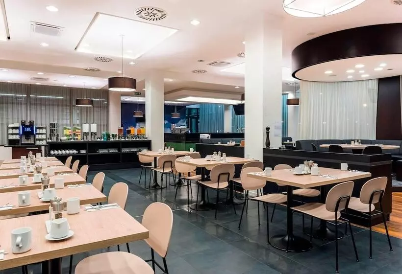 酒店 Courtyard By Marriott Prague Airport