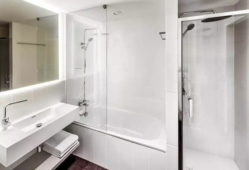 酒店 Courtyard By Marriott Prague Airport