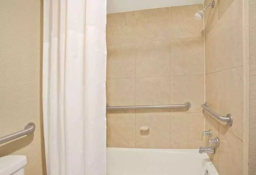 هتل Days Inn By Wyndham Orlando Airport Florida Mall