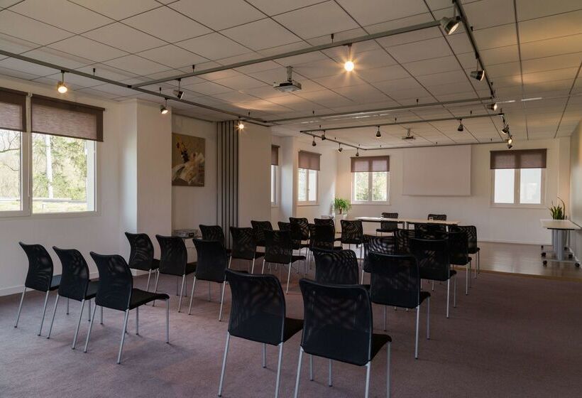 호텔 Domaine La Charpinière, The Originals Collection