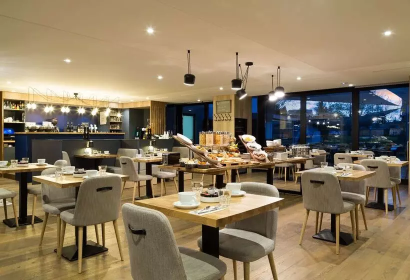 בית מלון כפרי Domaine La Charpinière, The Originals Collection