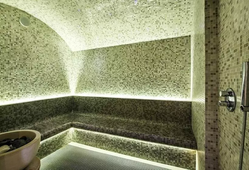 호텔 Four Seasons Country Club