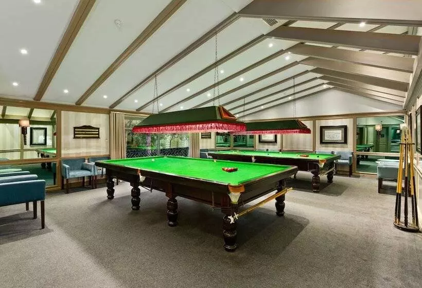 호텔 Four Seasons Country Club