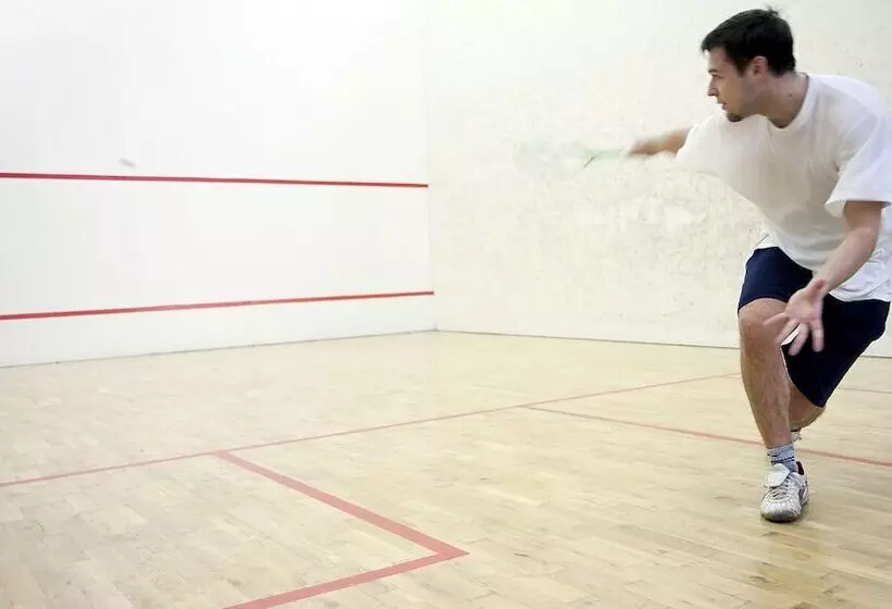 호텔 Four Seasons Country Club