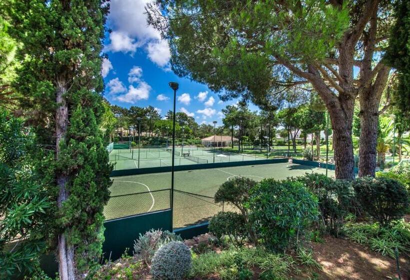 فندق Four Seasons Country Club