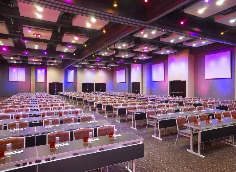 Hard Rock Hotel San Diego