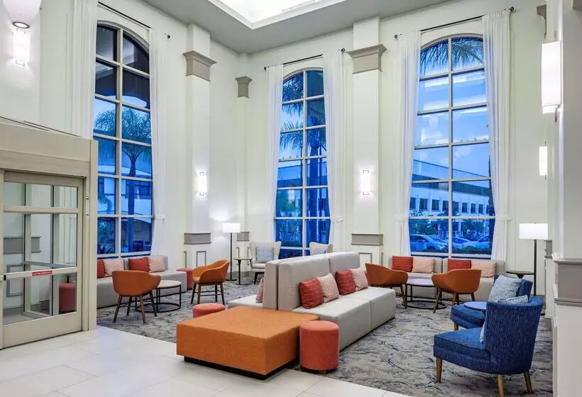 هتل Hilton Garden Inn San Diego Rancho Bernardo