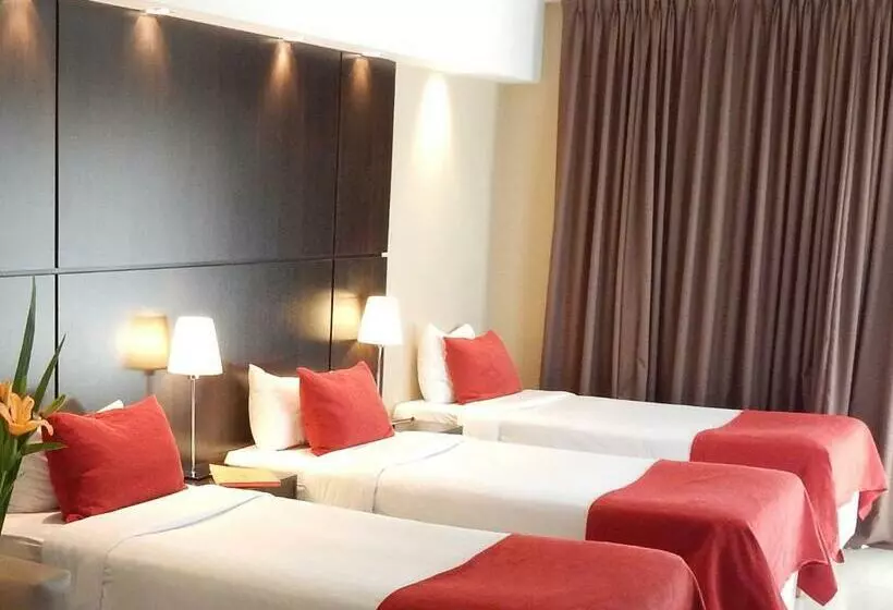 هتل Htl City Baires