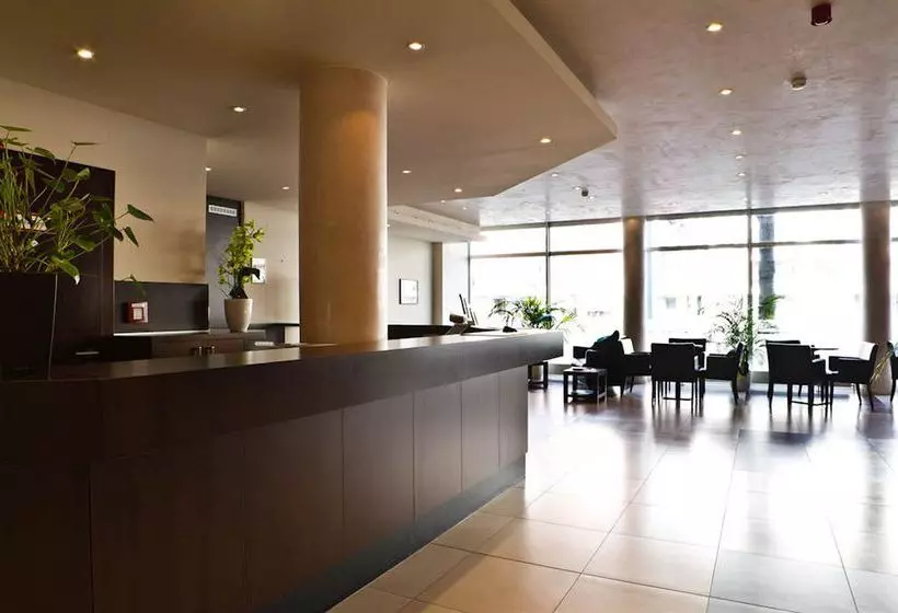 هتل Ivbergs Berlin Messe