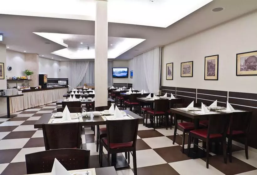 هتل Ivbergs Berlin Messe