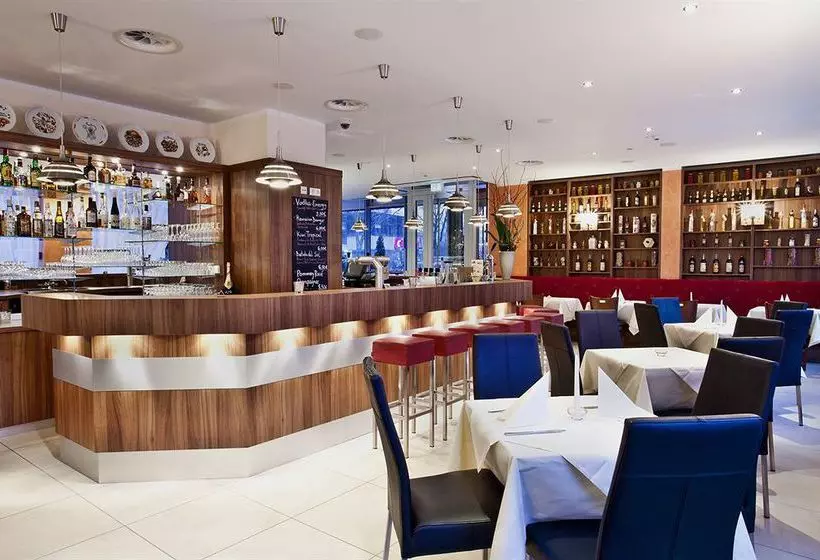 هتل Ivbergs Berlin Messe