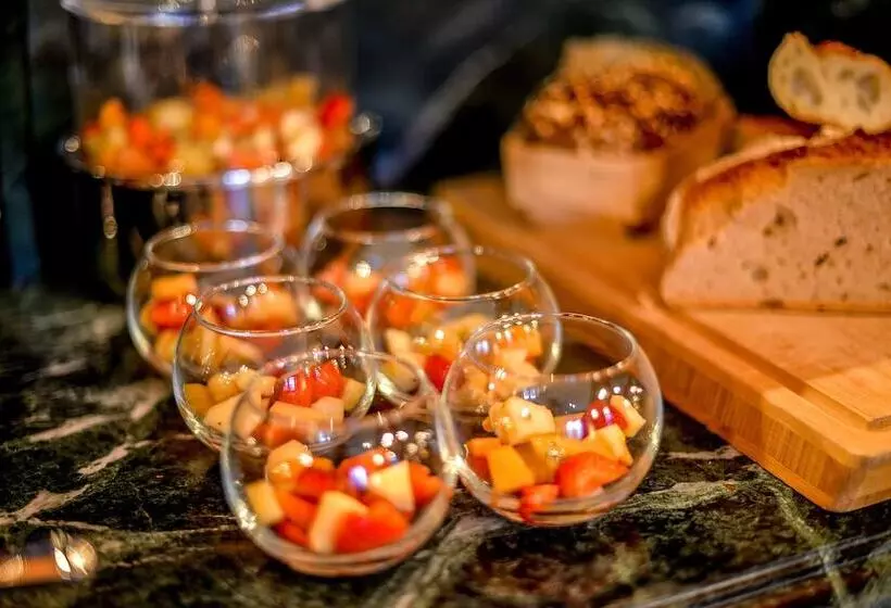 هتل La Chambre Du Marais