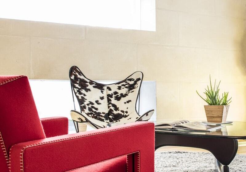 בית מלון כפרי La Perouse