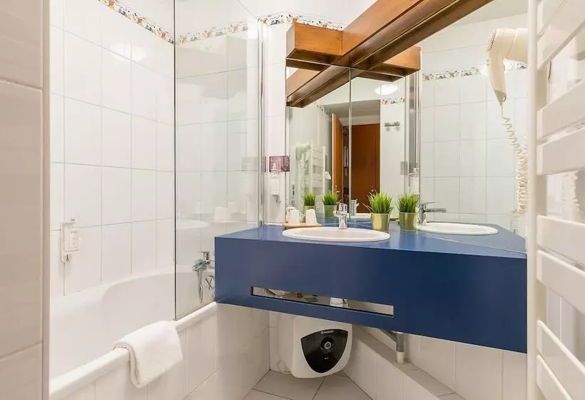 هتل Le Central Boutique