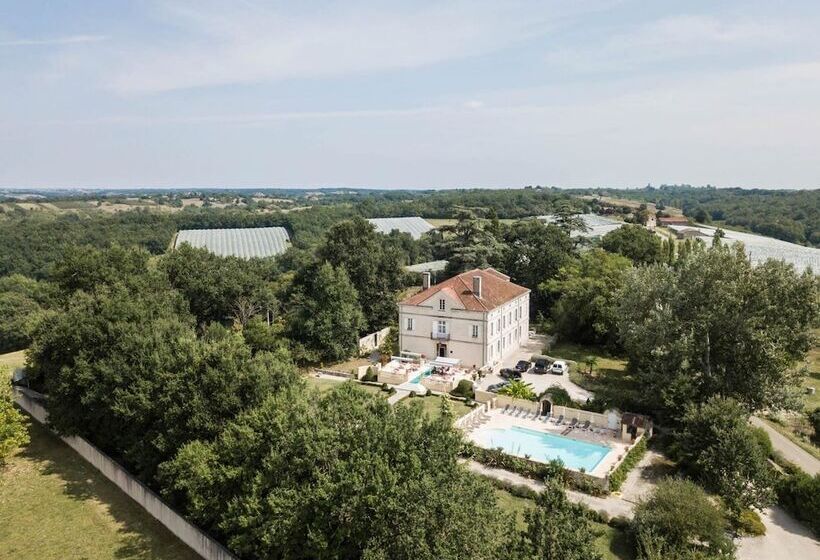 ホテル Le Manoir St Jean